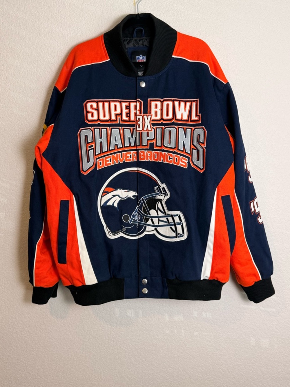 NFL DENVER BRONCOS Navy Jacket with Orange & Blue Shield Logo Men’s 2XL